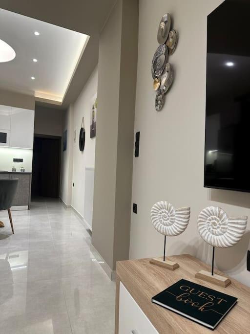 Menda Suite Heraklion Exterior foto