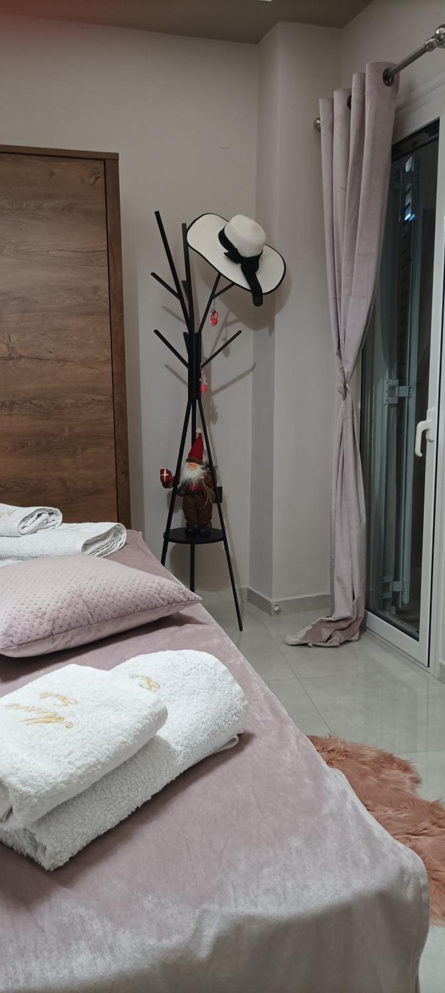 Menda Suite Heraklion Exterior foto