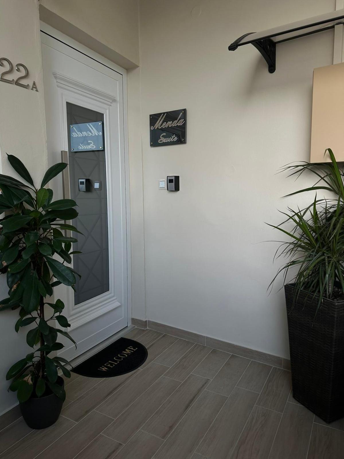 Menda Suite Heraklion Exterior foto